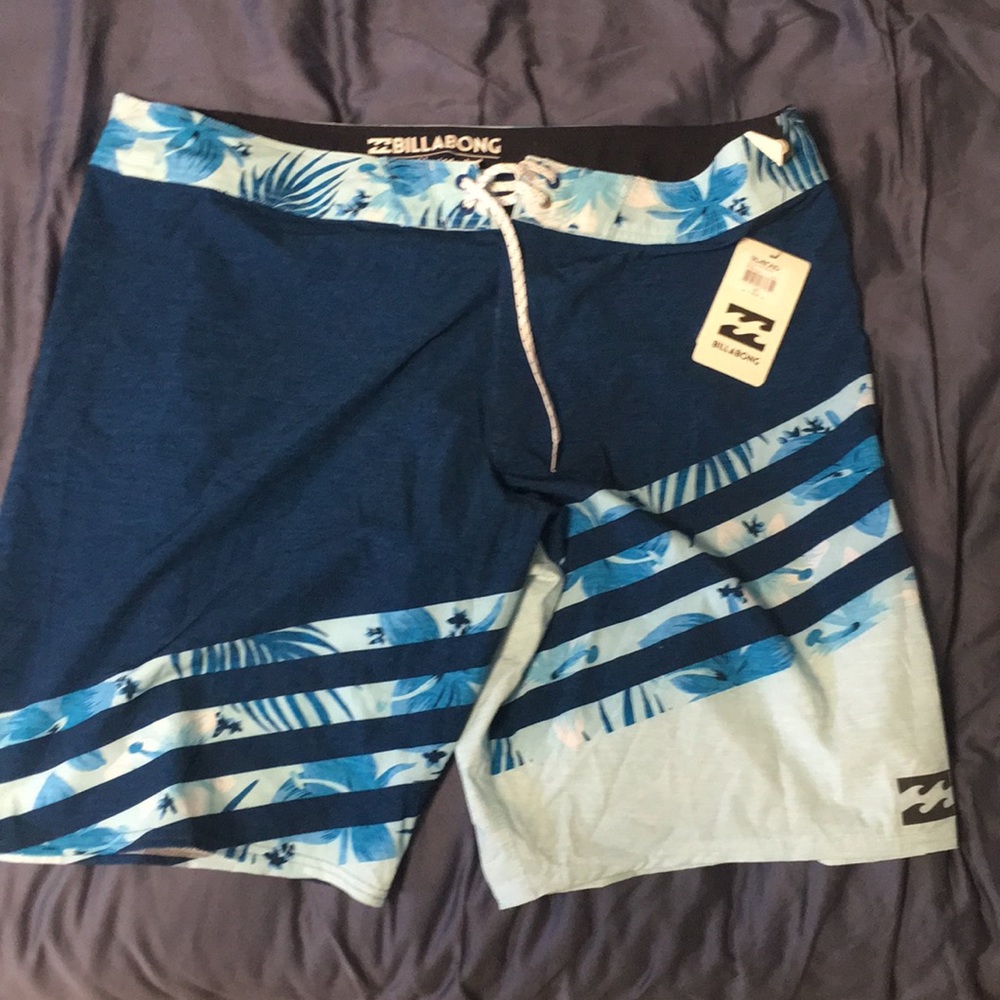 Billabong slice x bromides swim trunks